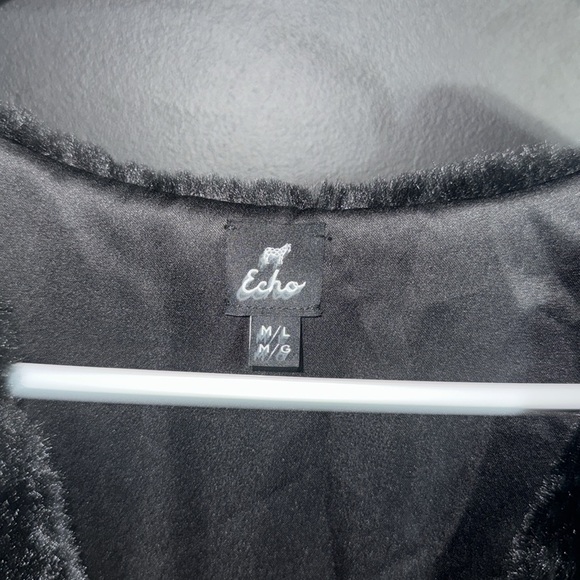 Echo Longline Faux Fur Vest Winter Warm Size: M/L - Picture 3 of 8